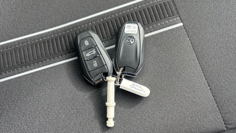 Vauxhall Astra 1.2 Turbo 130 GS 5dr Auto Petrol Hatchback